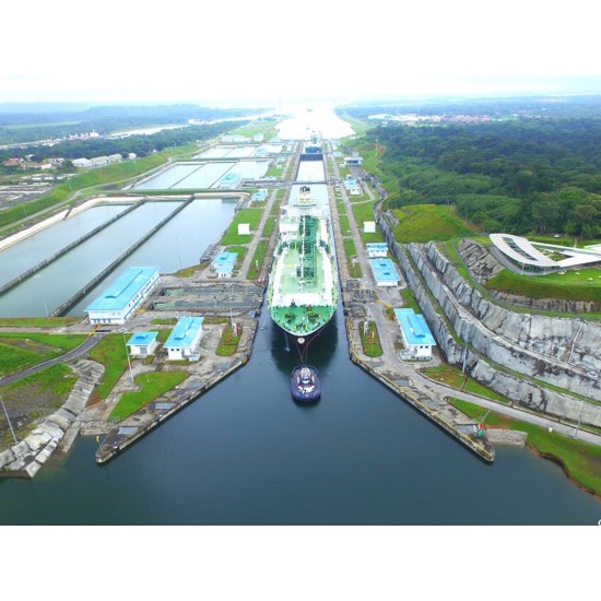 Circuit cu avionul in Panama Traieste pentru mai mult